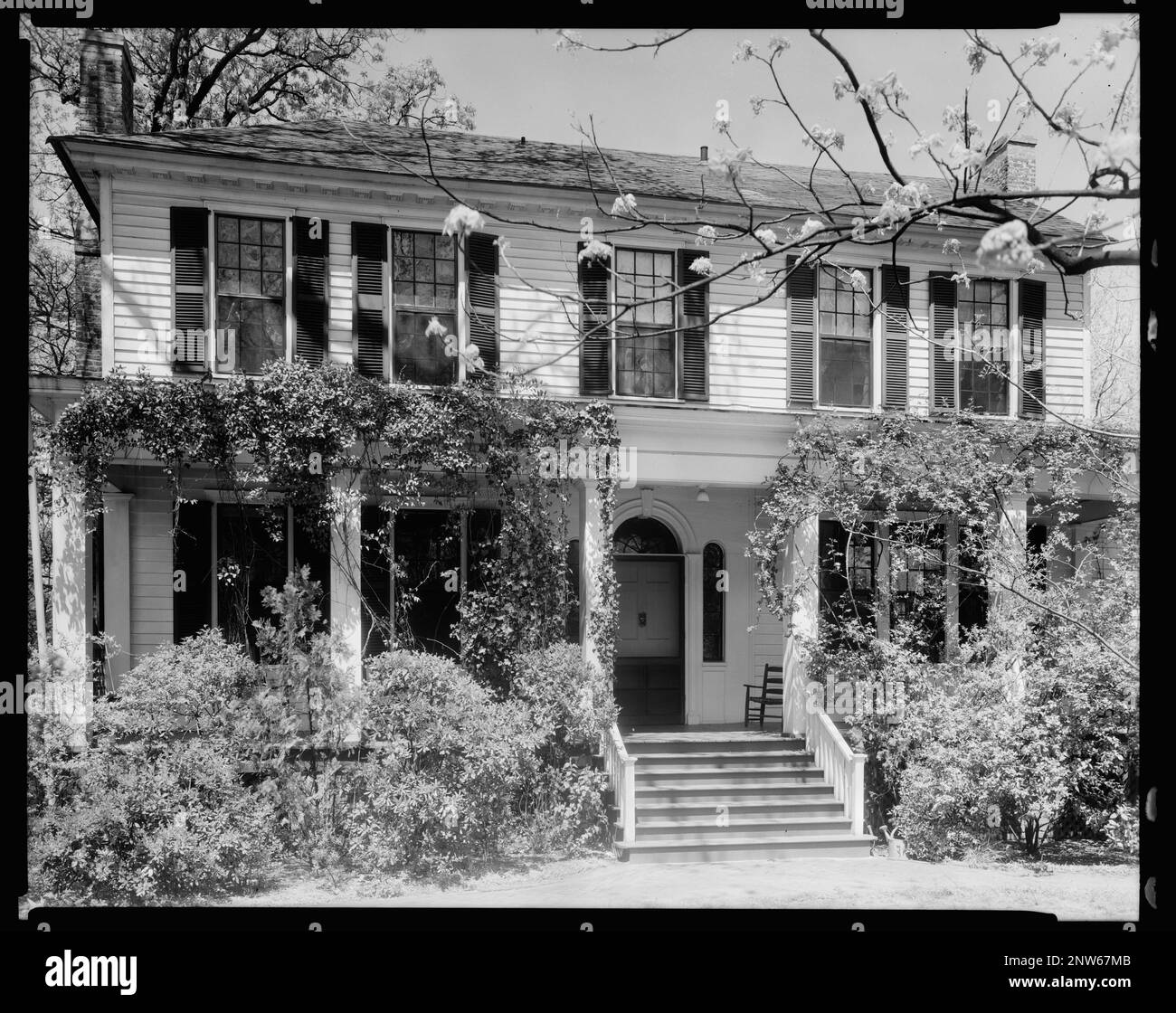 Brumby House, Hancock Ave. In Jackson St., Athen, Clarke County, Georgia. Carnegie Survey of the Architecture of the South (Carnegie-Umfrage zur Architektur des Südens). Vereinigte Staaten, Georgia, Clarke County, Athen, Häuser, Veranden. Stockfoto