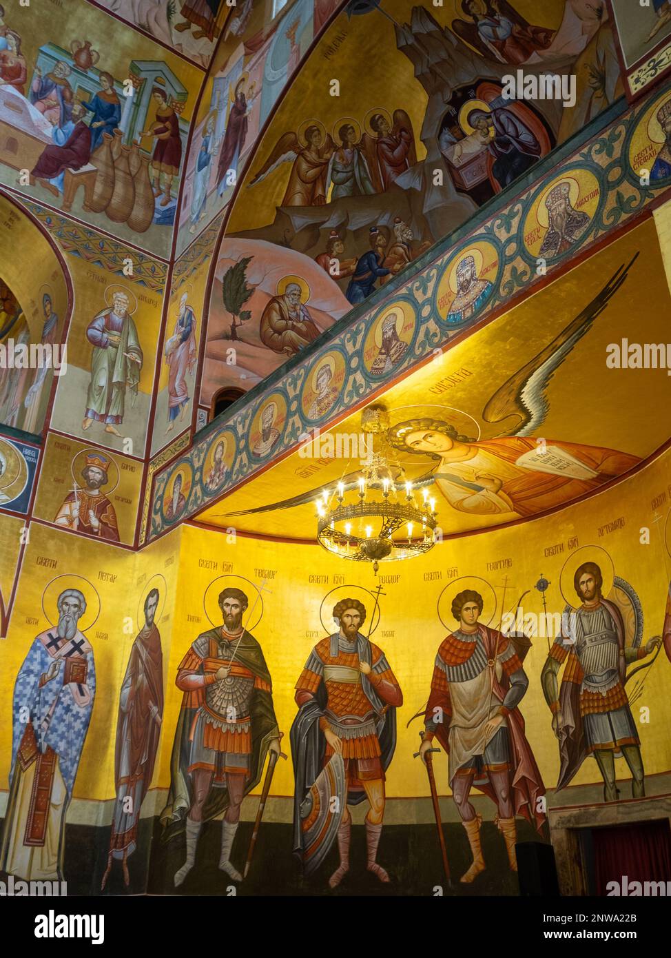 Details der Fresken an den Wänden der Kathedrale der Auferstehung Christi, Podgorica Stockfoto