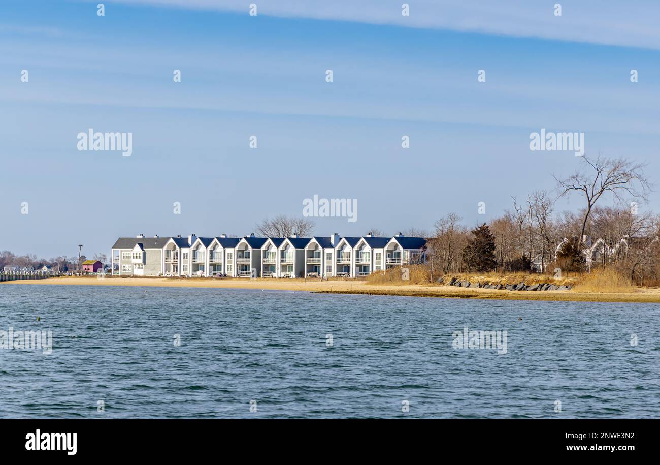 Bild von Ferienwohnungen am Wasser in Greenport, NY Stockfoto