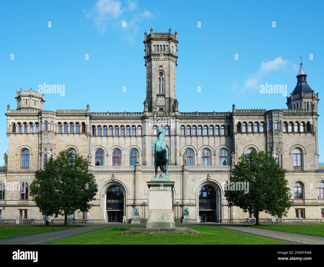 Hauptgebäude der Universität Hannover oder der Leibniz-Universität in Hannover Stockfoto