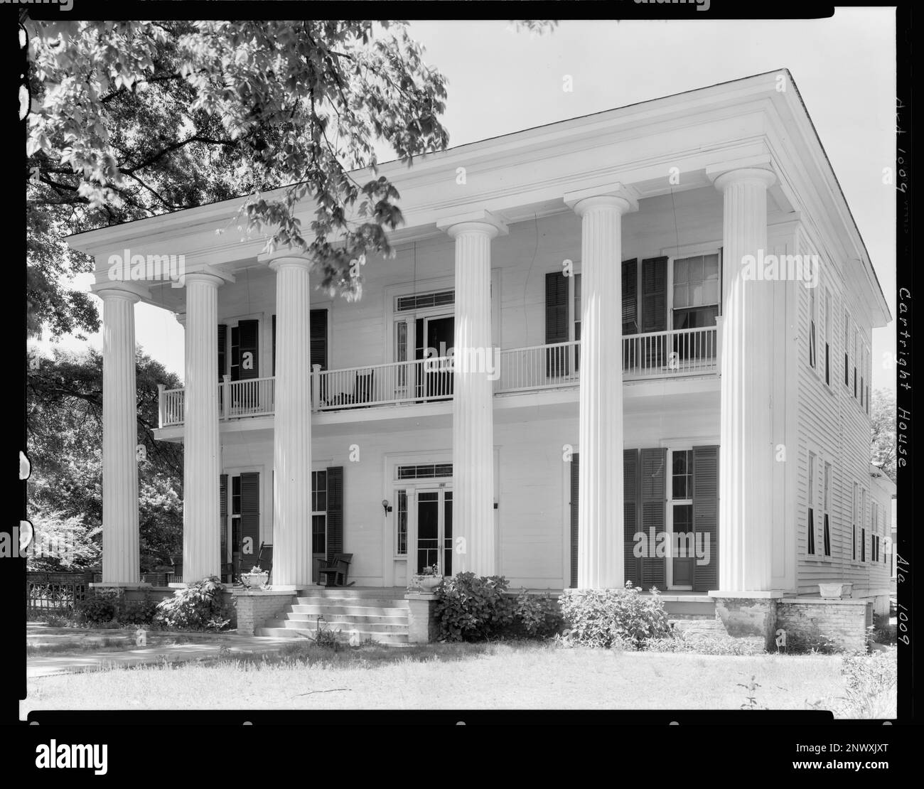 Cartright House, Tuskegee, Macon County, Alabama. Carnegie Survey of the Architecture of the South (Carnegie-Umfrage zur Architektur des Südens). Vereinigte Staaten, Alabama, Macon County, Tuskegee, Columns, Porkorde, Veranden, Balkone. Stockfoto