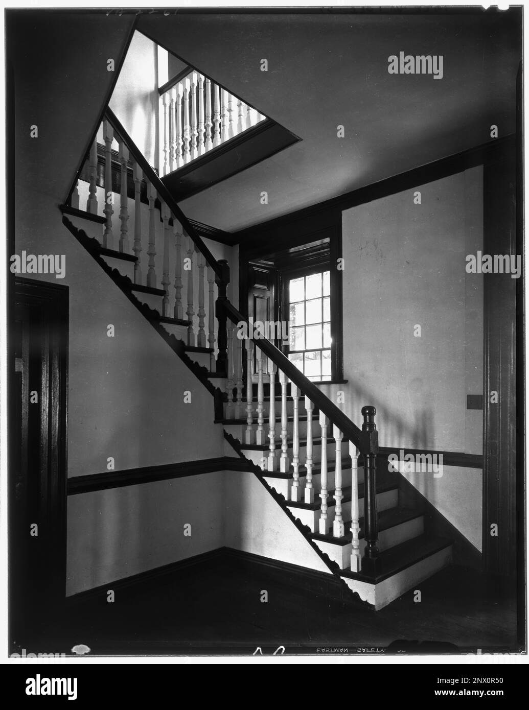Ditchley, Northumberland County, Virginia. Carnegie Survey of the Architecture of the South (Carnegie-Umfrage zur Architektur des Südens). United States Virginia Northumberland County, Treppen, Innenräume. Stockfoto
