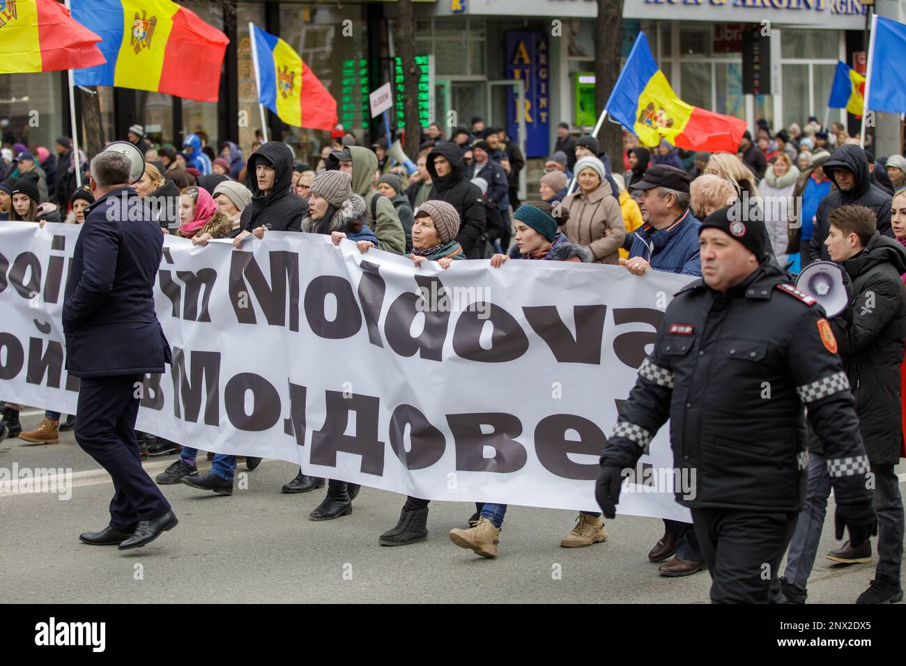 Chisinau, Moldawien - 28. Februar 2023: Rallye gegen die Regierung in Chisinau Stockfoto
