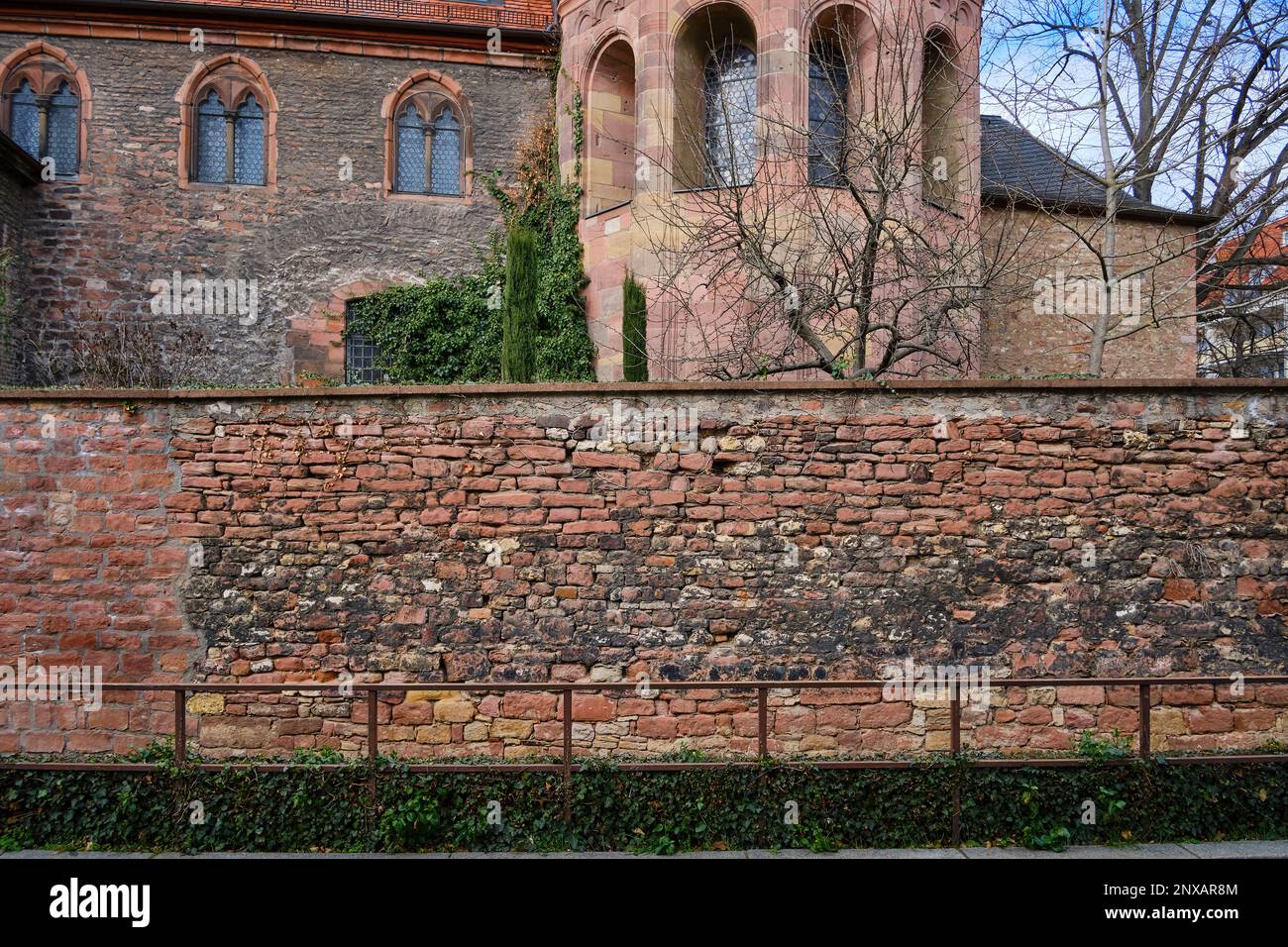 Die Kirche von St. Paul in Worms und Klosterkirche des Worms Dominikanisches Kloster, Worms, Rheinland-Pfalz, Deutschland, Europa. Stockfoto