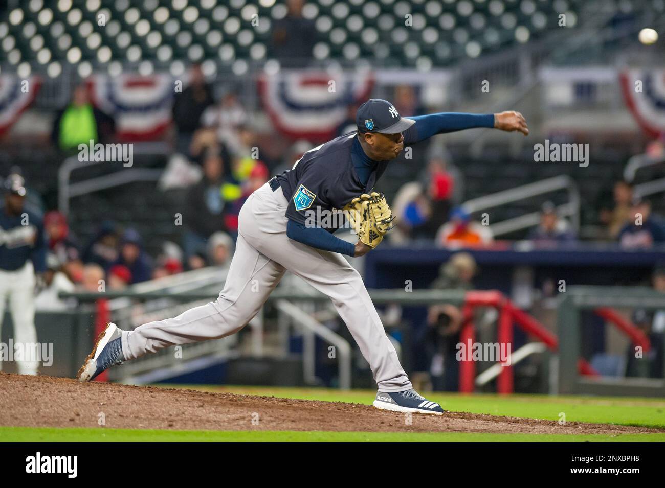 ATLANTA, GA - MARCH 26: New York Yankees RP Aroldis Chapman (54) during the MLB Spring Training baseball game between the New York Yankees and the Atlanta Braves on March 26, 2018 at Suntrust Field in Atlanta, Ga. (Photo by John Adams/Icon Sportswire) (Icon Sportswire via AP Images) Stockfoto