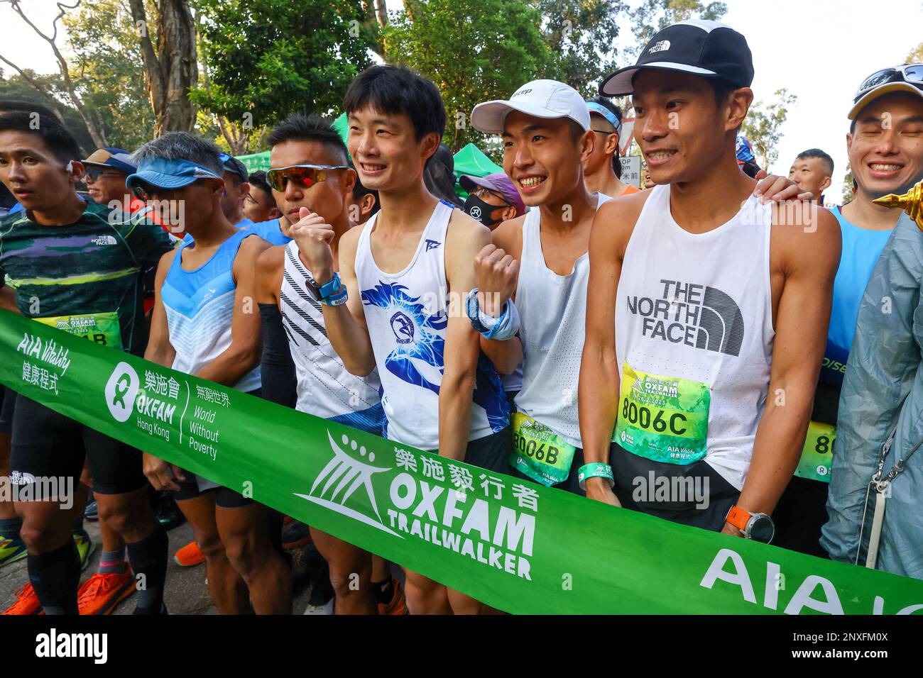 Oxfam Trailwalker 2022, startet von Pak Tam Chung, Sai Kung für das 100km. Rennen nach Yuen Long, nach einer dreijährigen Pause unter der Covid-19-Pandemie. 24FEB23 SCMP/Dickson Lee Stockfoto