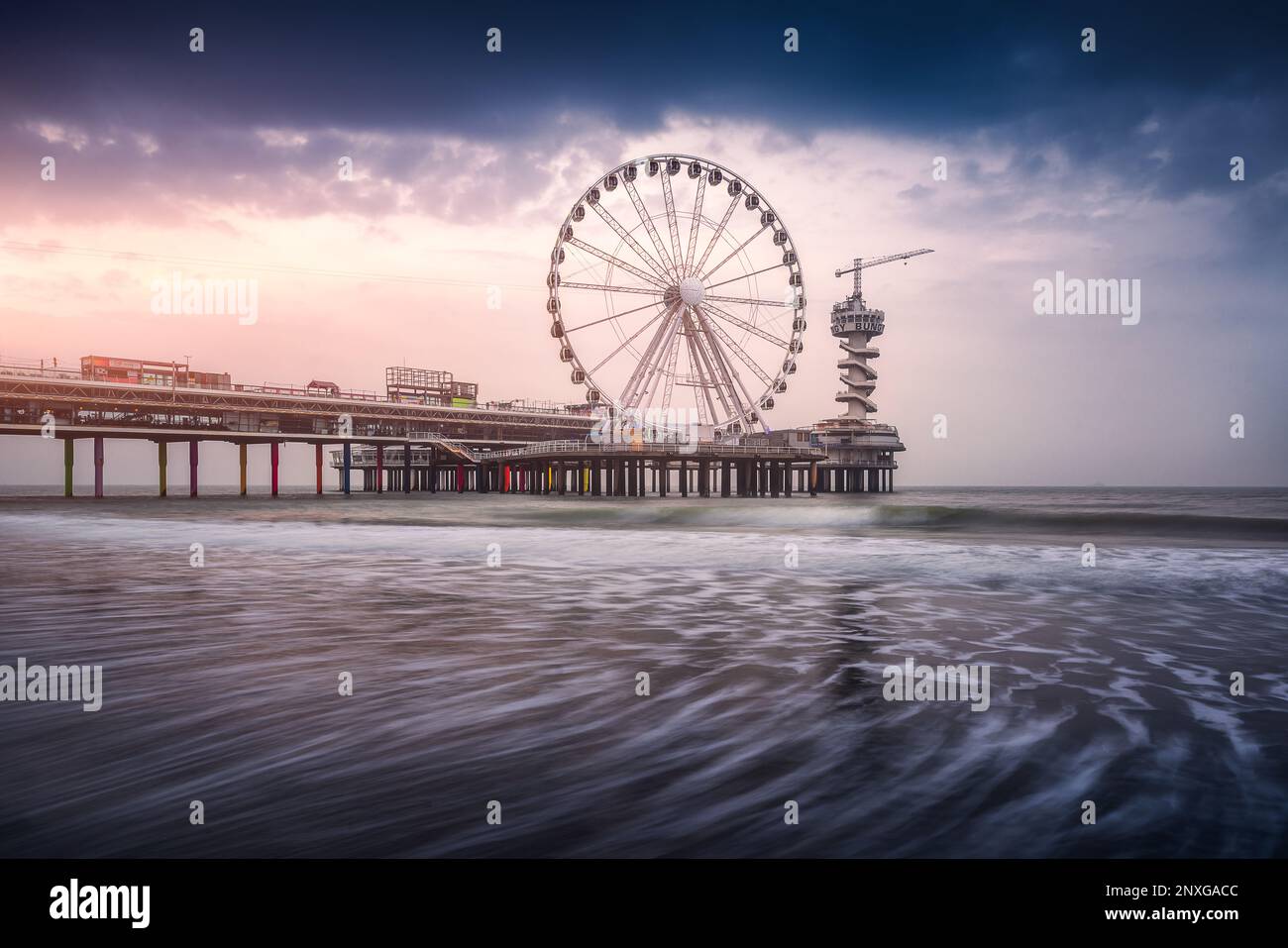 De Pier, Strand mit Riesenrad in Den Haag, Den Haag, Niederlande Stockfoto