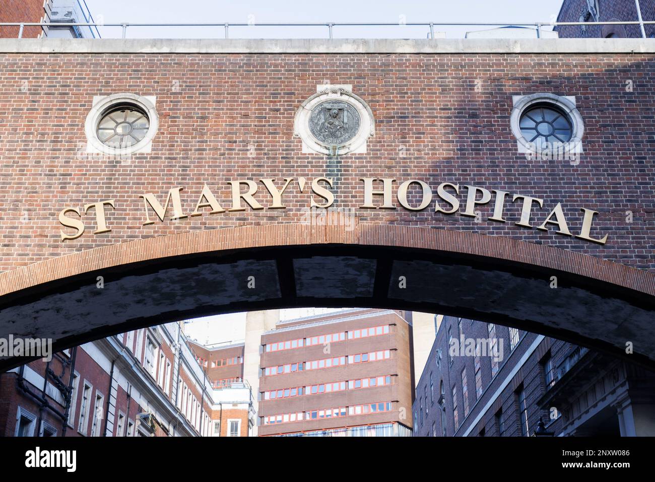 Ein allgemeiner Überblick über das St. Mary's Hospital in Paddington, London. Foto aufgenommen am 6. Februar 2023. © Belinda Jiao jiao.bilin@gmail.com 0759893125 Stockfoto