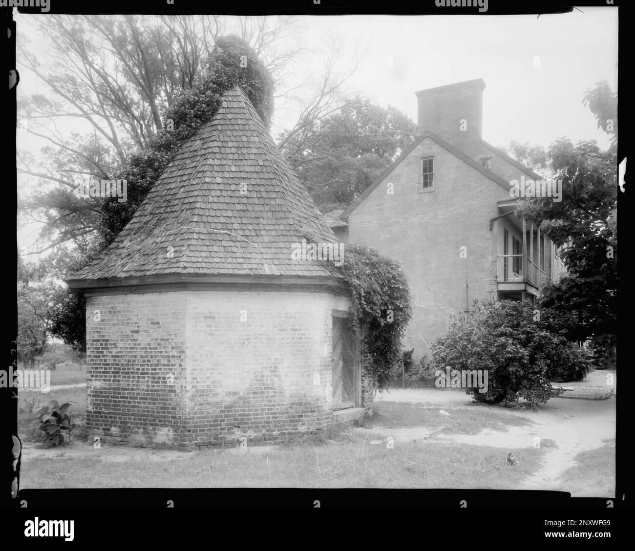Mantua, Northumberland County, Virginia. Carnegie Survey of the Architecture of the South (Carnegie-Umfrage zur Architektur des Südens). United States Virginia Northumberland County, Nebengebäude. Stockfoto