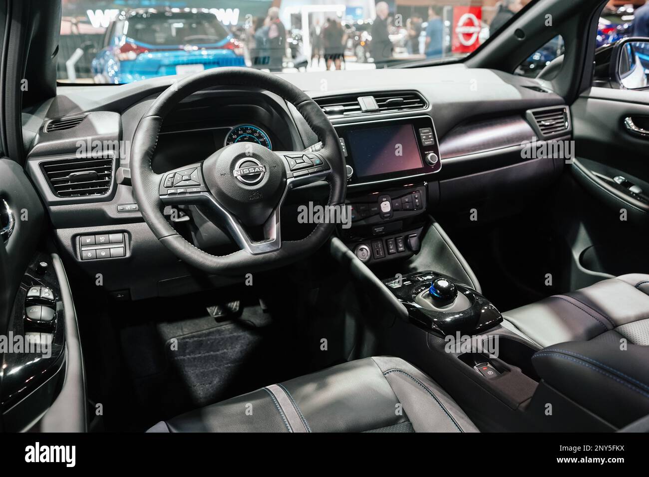 Das Innere des Nissan-Leaf-Elektroautos Stockfoto