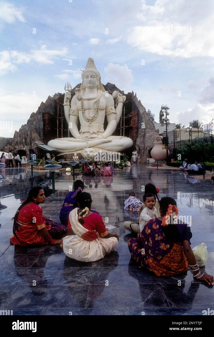 Die größte Siva-Statue in Indien in Bangalore. 65 Meter hoch, Indien Stockfoto