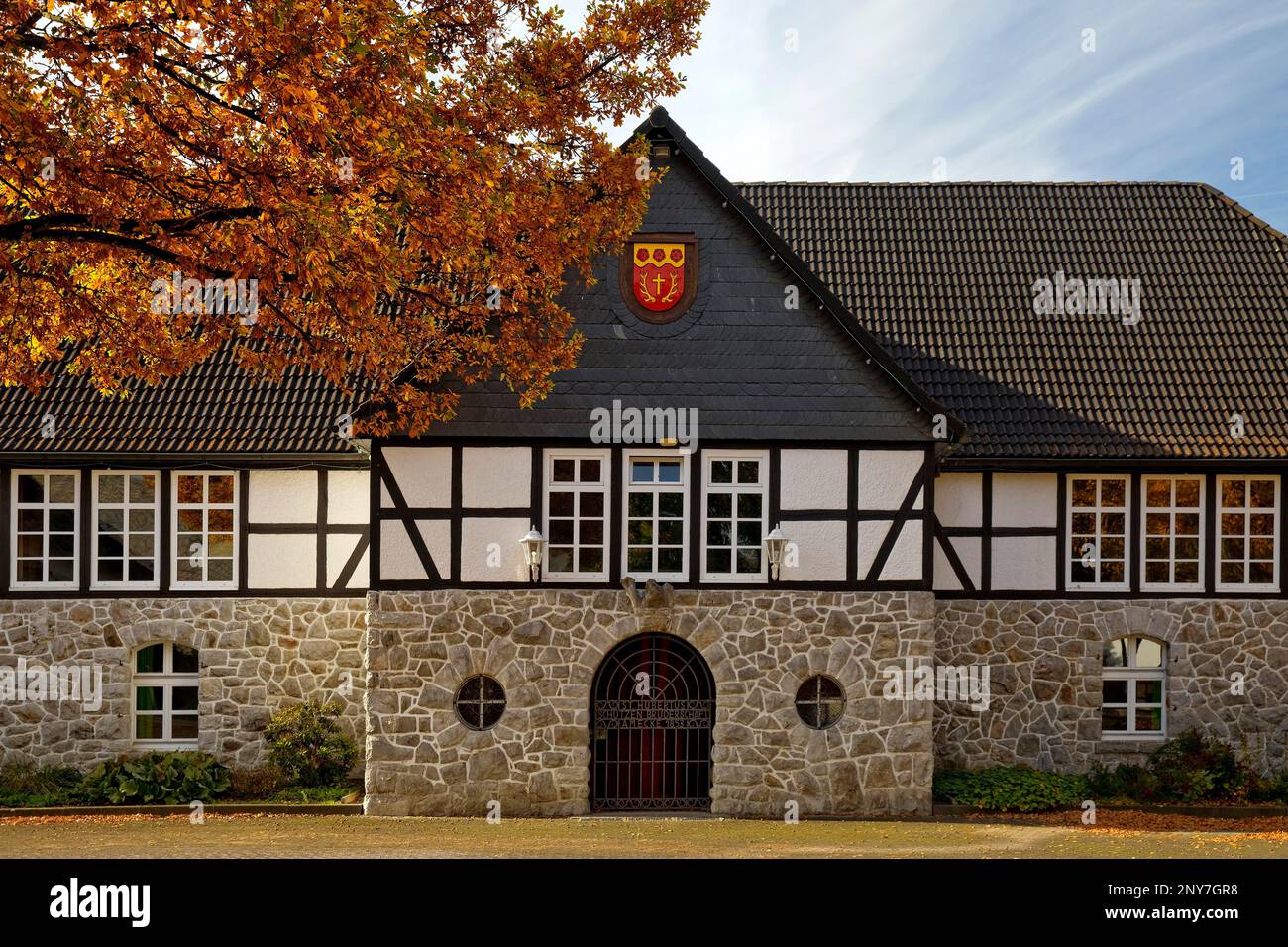 Schuetzenhalle Amecke, St. Hubertus, Schuetzen Bruderschaft Amecke (1853), Sundern, Sauerland, Nordrhein-Westfalen, Deutschland Stockfoto