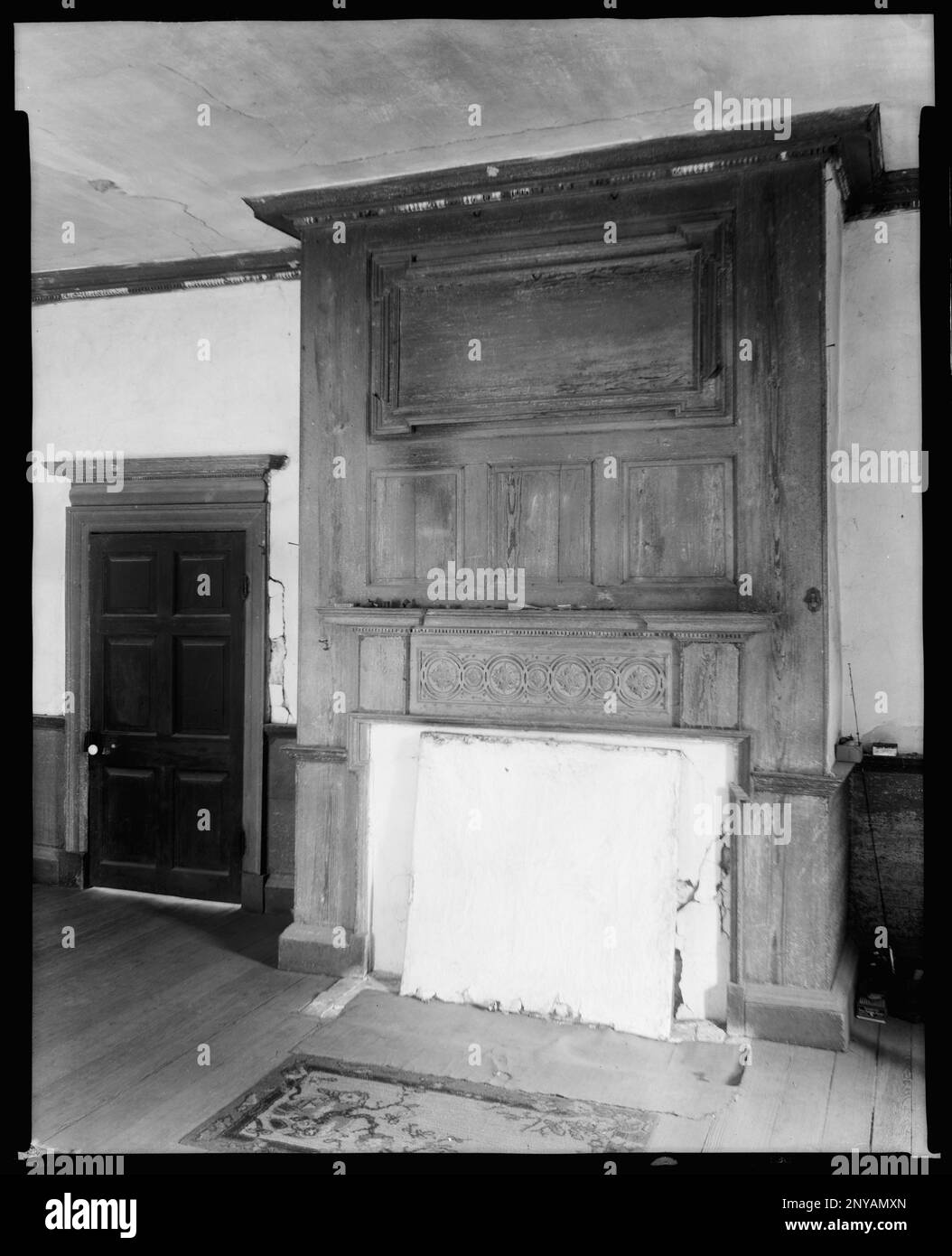 Menokin, Richmond County, Virginia. Carnegie Survey of the Architecture of the South (Carnegie-Umfrage zur Architektur des Südens). Vereinigte Staaten Virginia Richmond County, Chimneypieces, Verkleidung, Innenausstattung. Stockfoto