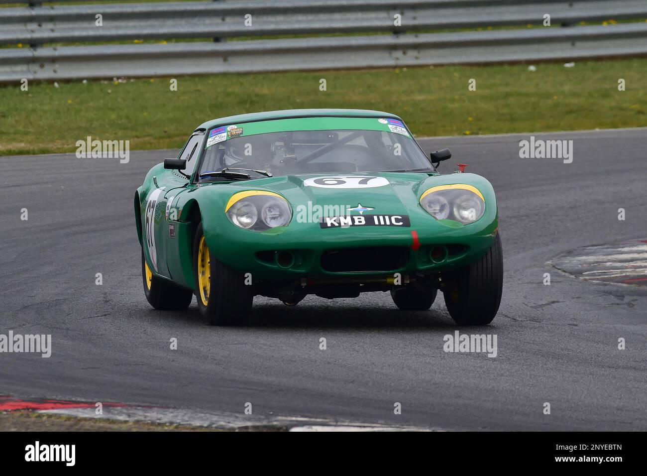 Andrew Smith, Marcos 1800GT, HSCC Historic Road Sports Championship, zwanzig Minuten Rennstrecke mit Produktionssportarten und GT-Autos, die gebaut wurden Stockfoto