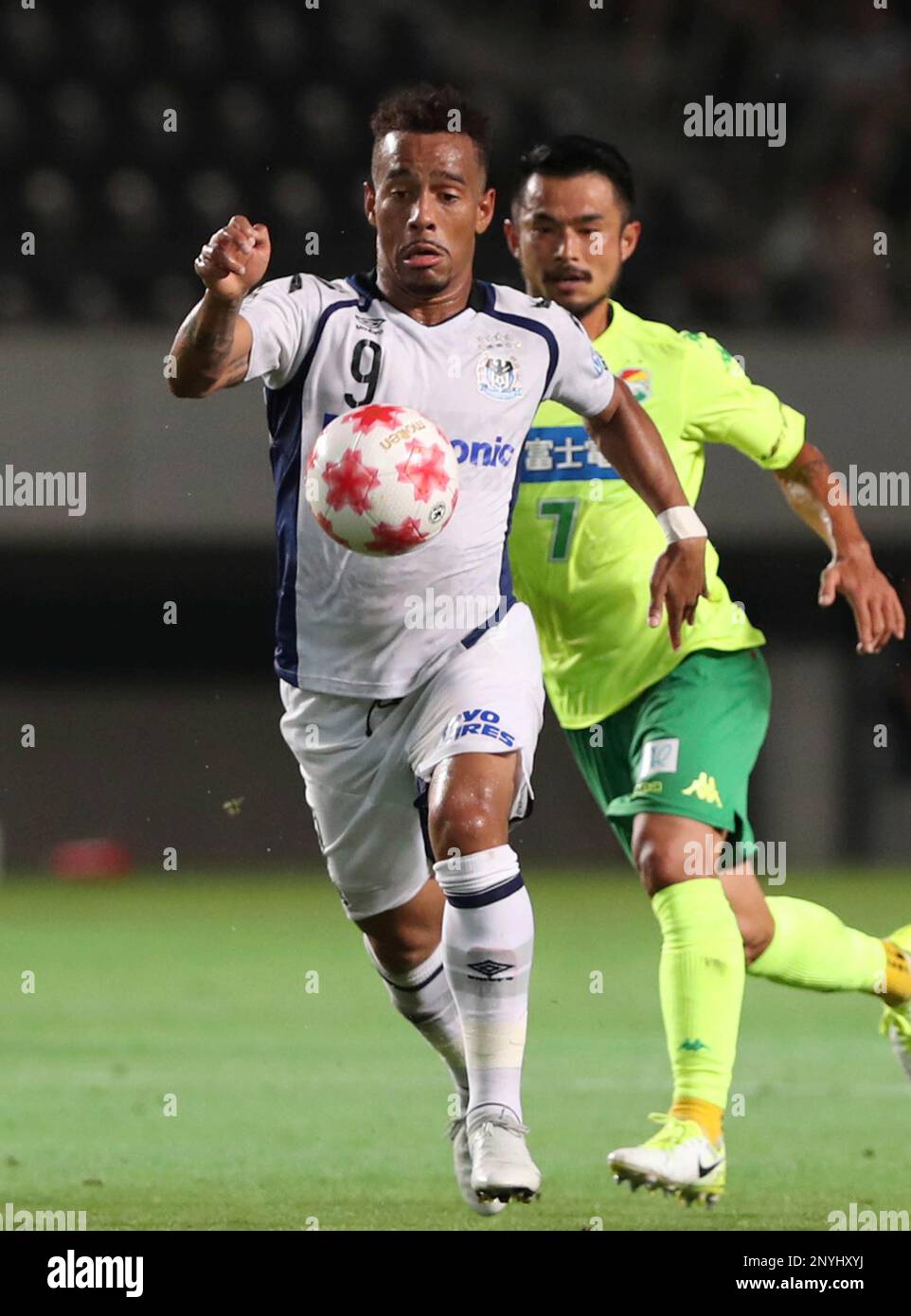 Brazilian Ademilson of Gamba Osaka struggles to hole a ball in the first half of the Emperor's Cup third round against Jef United Ichihara Chiba at Fukuda Denshi Arena in Ichihara, Chiba Prefecture on July 12, 2017. ( The Yomiuri Shimbun via AP Images ) Stockfoto