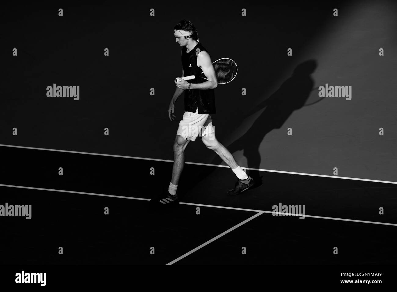 Dubai, Vereint Die Arabischen Emirate. 02. März 2023. Alexander Zverev aus Deutschland in Aktion Lorenzo Sonego aus Italien während des 500 ATP Dubai Duty Free Tennis Championships 2023. Viertelfinalspiels am 02. März 2023 in Dubai, Vereinigte Arabische Emirate. Foto: Victor Fraile/Power Sport Images Credit: Power Sport Images Ltd/Alamy Live News Stockfoto