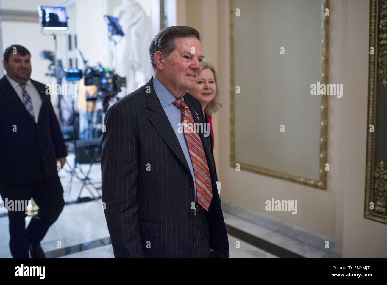 UNITED STATES - JUNE 23: Former House Majority Leader Tom DeLay, R-Texas, makes his way to the House floor in the Capitol on June 23, 2017. (Photo By Tom Williams/CQ Roll Call) (CQ Roll Call via AP Images) Stockfoto