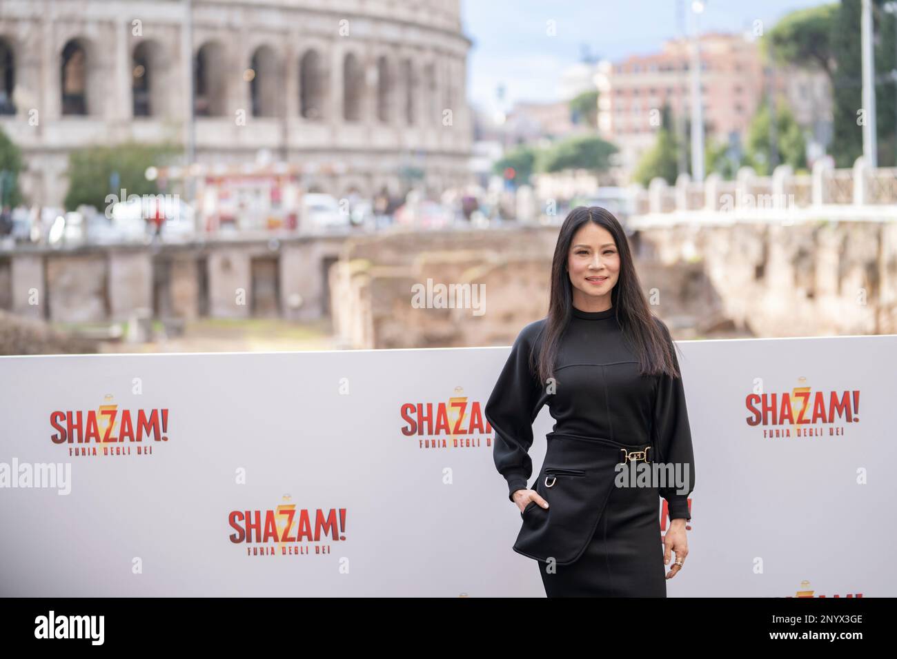 Rom, Italien, 02. März 2023 - Lucy Liù nimmt an der Fotokonferenz für den Film „Shazam - Furz Gottes“ im Palazzo Manfredi in Rom Teil. Credits: Luigi de Pompeji/Alamy Live News Stockfoto