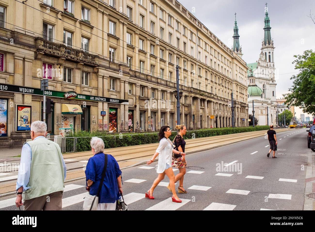 Ul.Marszalkowska Straße, kommunistische Architektur und Städtebau, Warschau, Polen Stockfoto