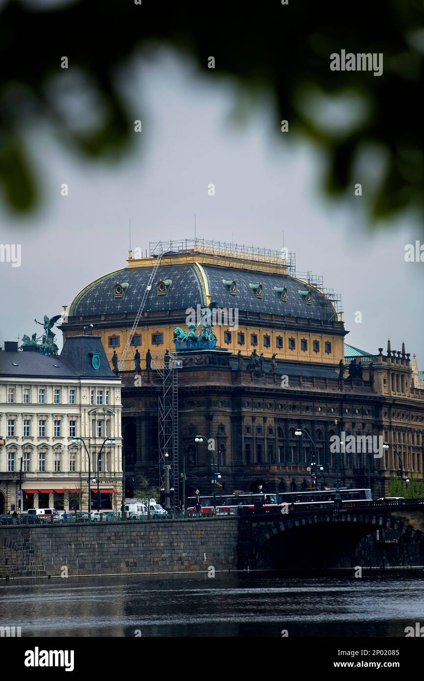 Nationaltheater von Vltrava River.Prague. Tschechische Republik Stockfoto