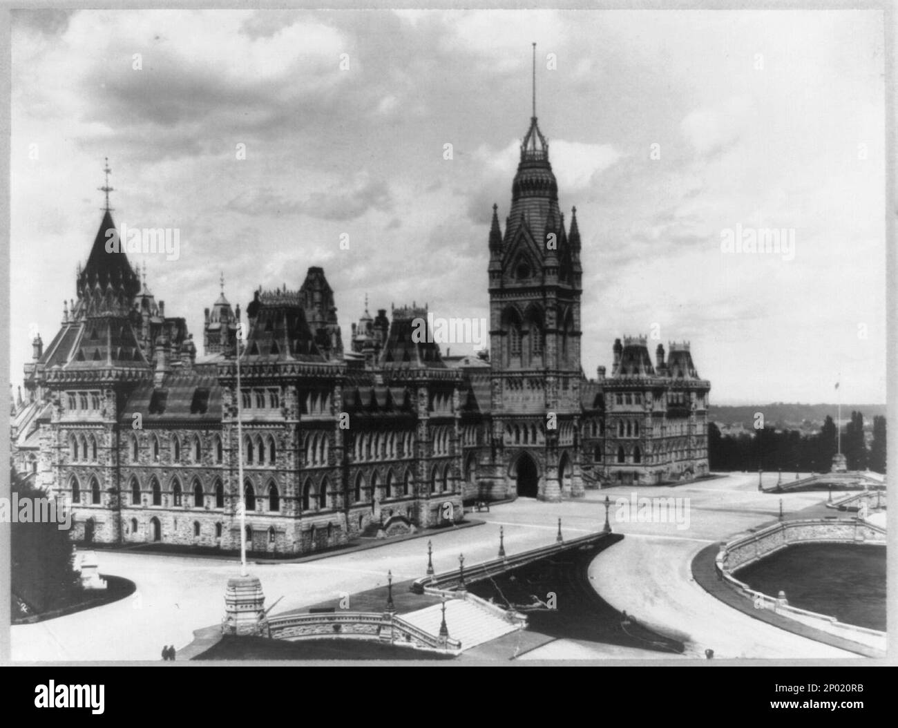 Parlamentsgebäude, Ottawa, Kanada, vor 1927. Frank and Frances Carpenter Collection , Kanada,Parlament,Gebäude,Kanada,Ottawa,1900-1930, Capitols,Kanada,Ottawa,1900-1930. Stockfoto