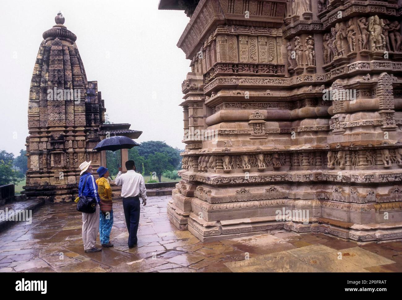 Lakshmana-Tempel der westlichen Tempelgruppe im Khajuraho-Komplex, Madhya Pradesh, Indien. UNESCO-Weltkulturerbe, 10. Jahrhundert Stockfoto