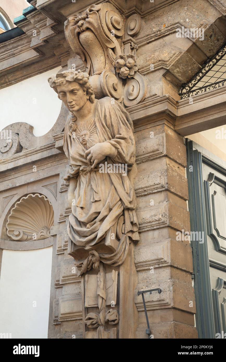 Italien, Lombardei, Mailand, ehemaliges Seminar des Erzbischofs, Eingangsportal von Francesco Maria Richini Datum 1630 Stockfoto