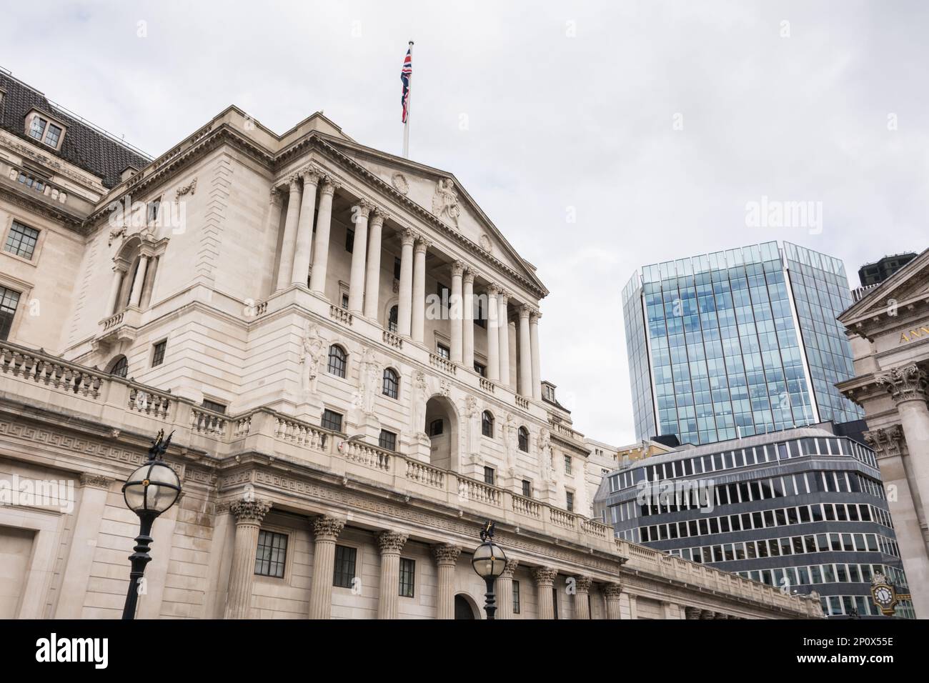 The Bank of England, auch bekannt als The Old Lady of Threadneedle Street, London, England, Großbritannien Stockfoto