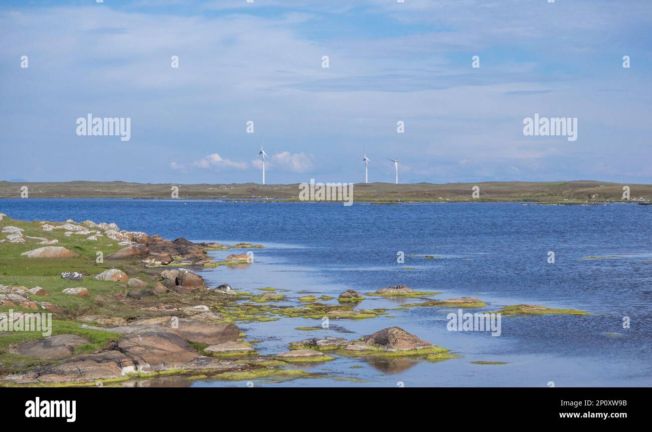 Windturbinen im Besitz von Storas Uibhist Stockfoto