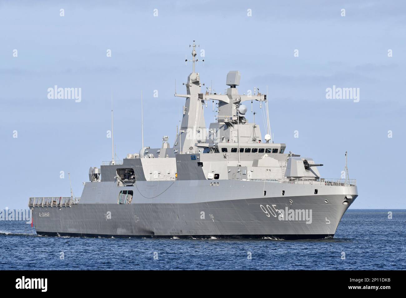 Die Meko 200-Fregatte AL-QAHHAR der ägyptischen Navy führt Seatriale am Kiel Fjord auf Stockfoto