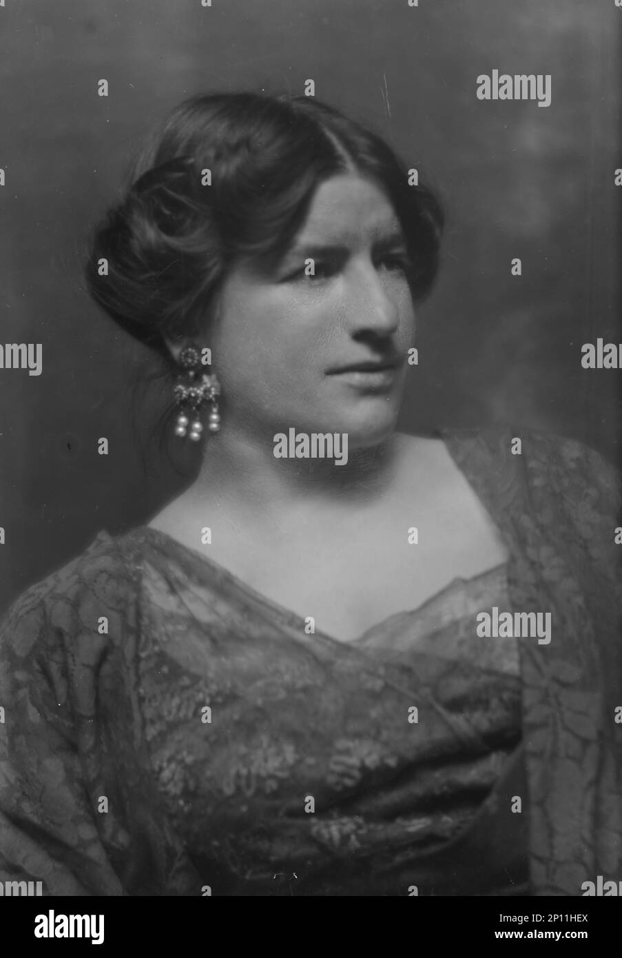 Gilmore, Inez Haynes, Mrs., Porträtfoto, 1913. Stockfoto