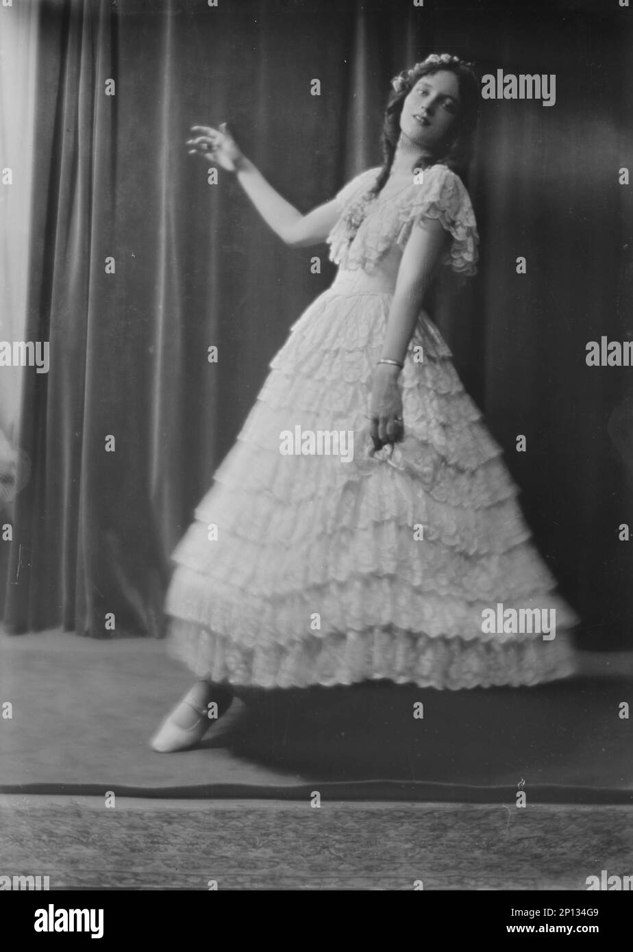 Wood, Peggy, Miss, Porträtfoto, 1917. August 27. Stockfoto