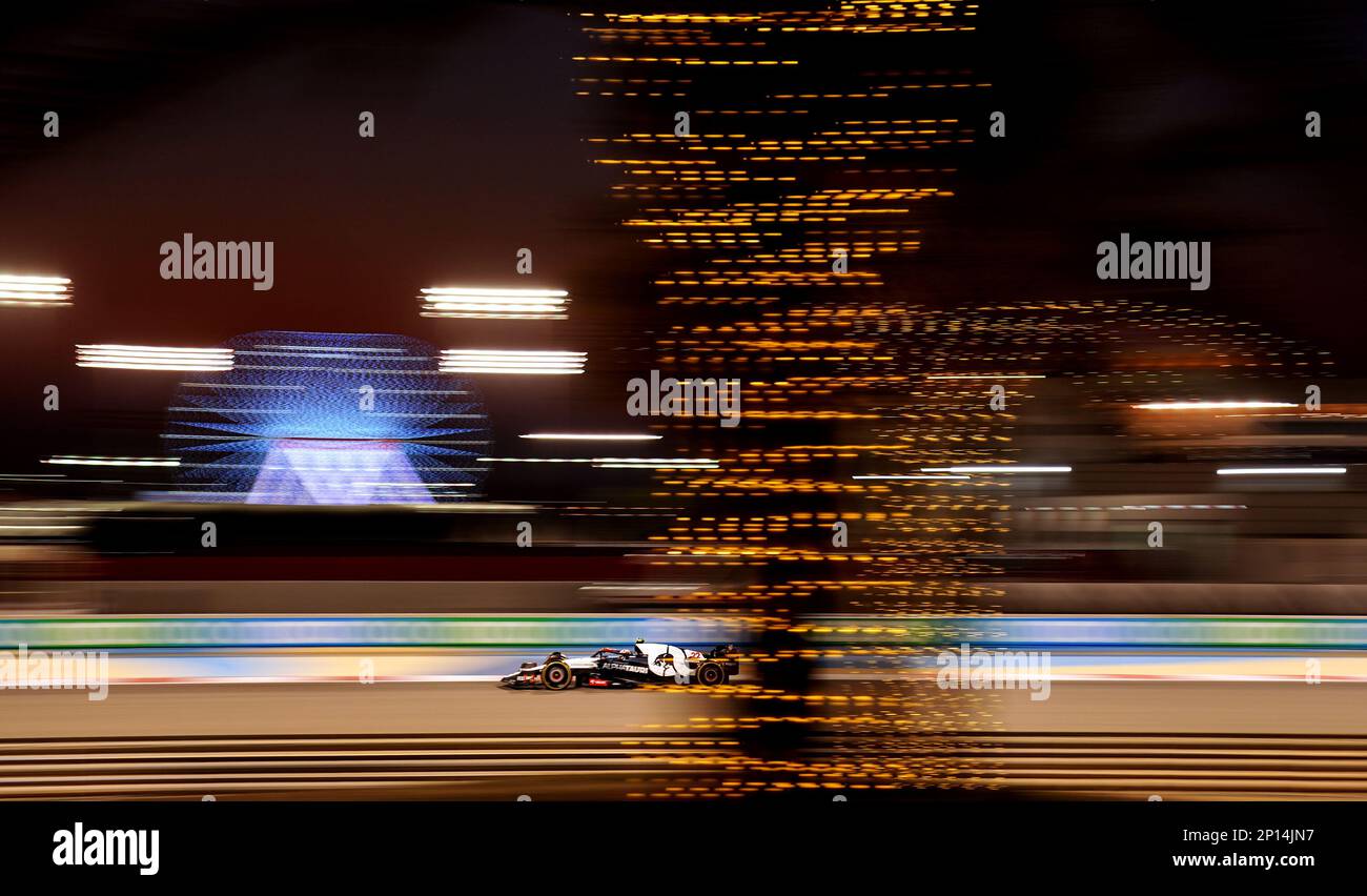 Alpha Tauri Yuki Tsunoda während des Trainingstages des Großen Preises von Bahrain auf der Bahrain International Circuit, Sakhir. Foto: Freitag, 3. März 2023. Stockfoto