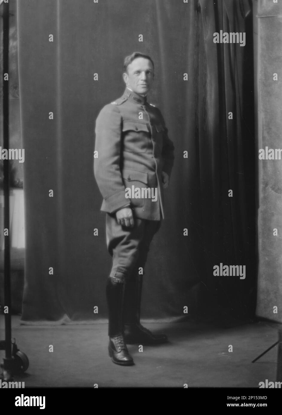Herr Ernest Peixotto, Porträtfoto, 1918. Februar 28. Amerikanischer Künstler und Autor. Stockfoto