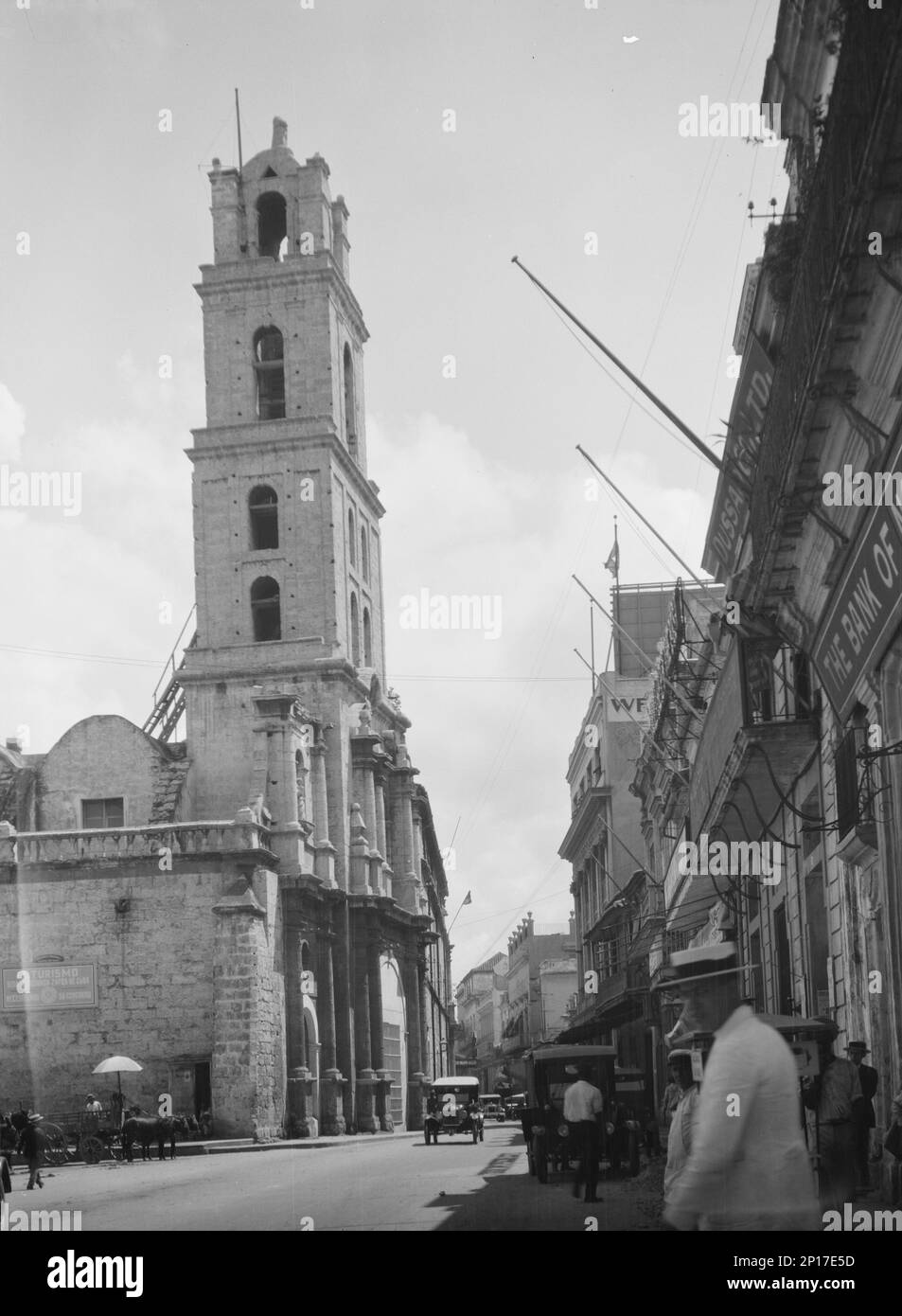 Genießen Sie den Blick auf Kuba und Guatemala zwischen 1899 und 1926 Uhr. Schild: 'El turismo será la segunda zafra de Cuba - Necesitamos su concurso'. (Der Tourismus wird die zweite Ernte Kubas sein - wir brauchen Ihre Teilnahme". Stockfoto Genießen Sie den Blick auf Kuba und Guatemala zwischen 1899 und 1926 Uhr. Schild: 'El turismo será la segunda zafra de Cuba - Necesitamos su concurso'. (Der Tourismus wird die zweite Ernte Kubas sein - wir brauchen Ihre Teilnahme". Stockfoto