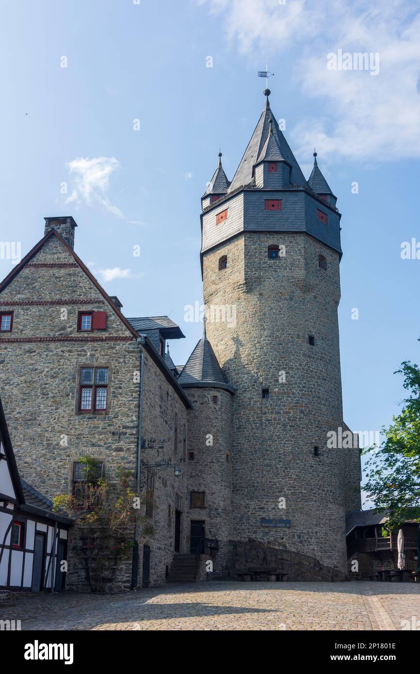 Altena: Burg Altena Castle in Sauerland, Nordrhein-Westfalen, Nordrhein-Westfalen, Deutschland Stockfoto