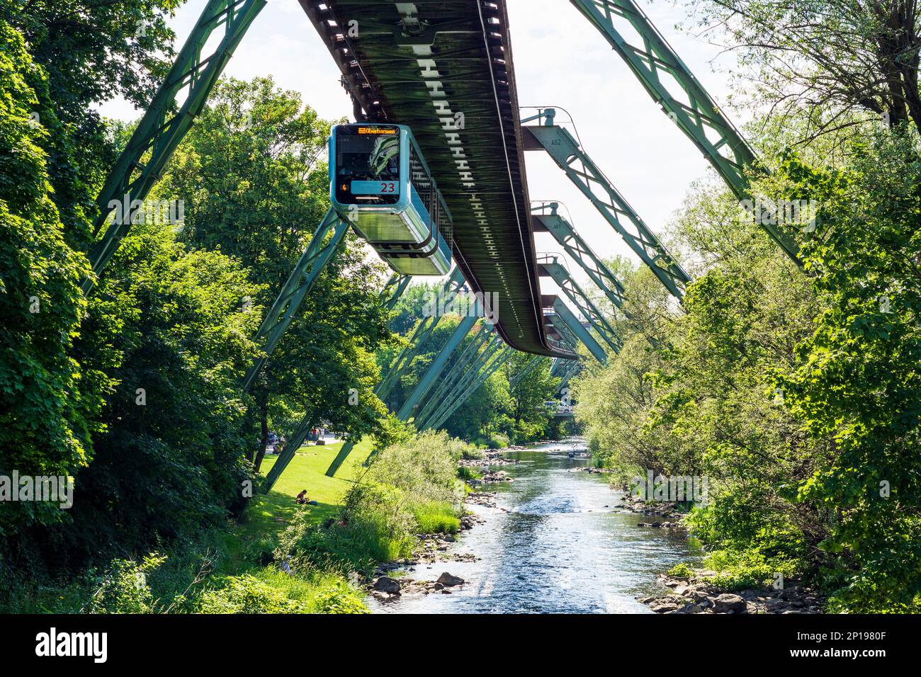 Wuppertal: Pendelbahn, Fluss Wupper im Bergischen Land, Nordrhein-Westfalen, Nordrhein-Westfalen, Deutschland Stockfoto