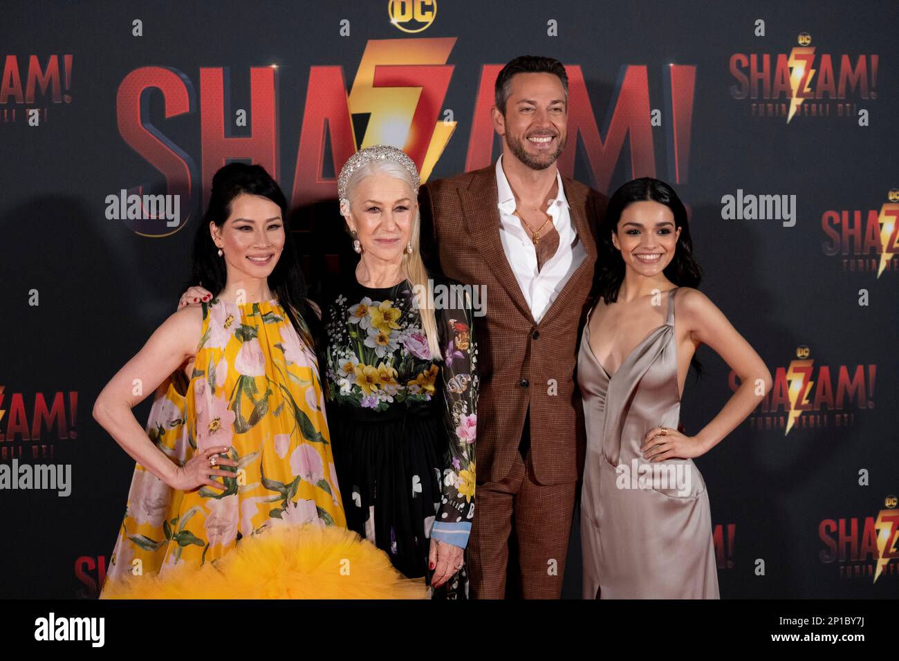 Rom, Italien, 03. März 2023 - Lucy Liu, Helen Mirren, Zachary Levi und Rachel Zegler besuchen den roten Teppich für die Premiere des Films „Shazam - Fury of the Gods“ im Cinema Moderno in Rom. Credits: Luigi de Pompeji/Alamy Live News Stockfoto