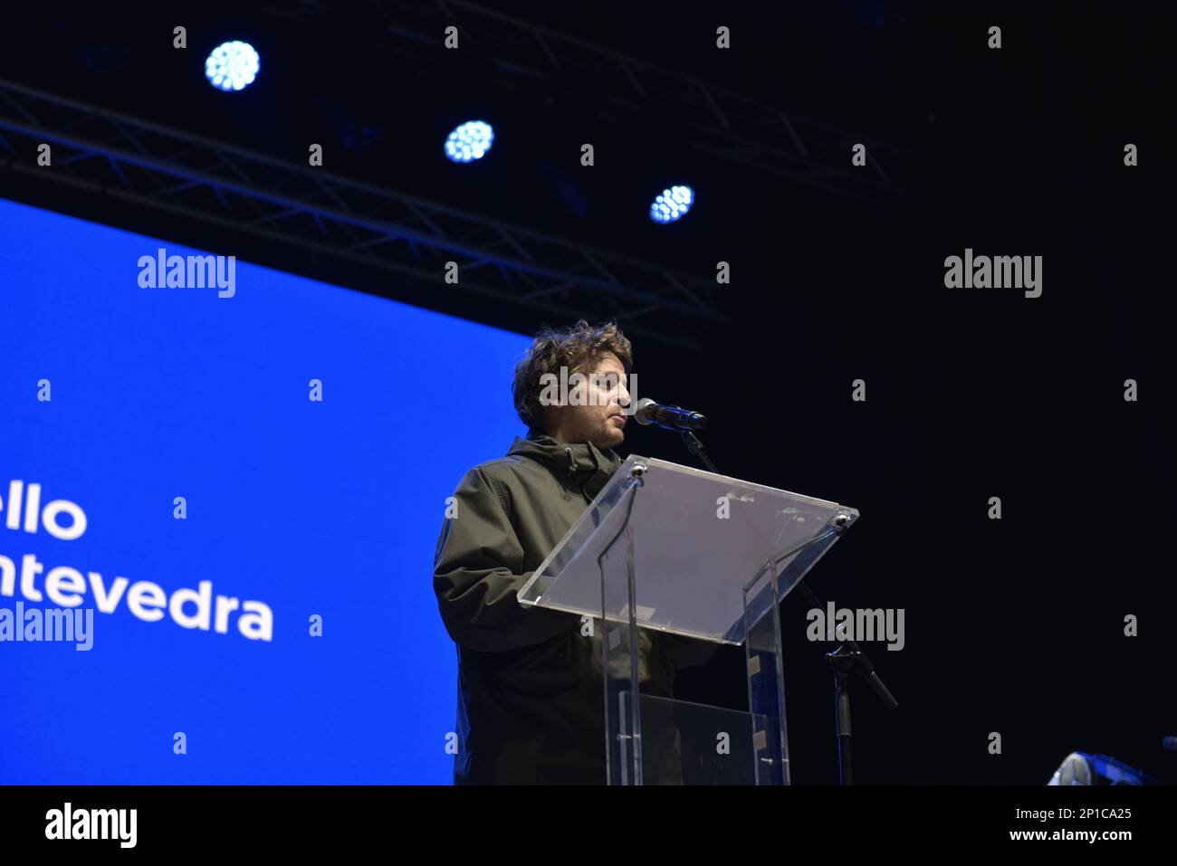 Pontevedra, Spanien. märz 3., 2023. Champion Pablo Dapena spricht vor dem Publikum der Veranstaltung. Kredit: Xan Gasalla / Alamy Live News. Stockfoto