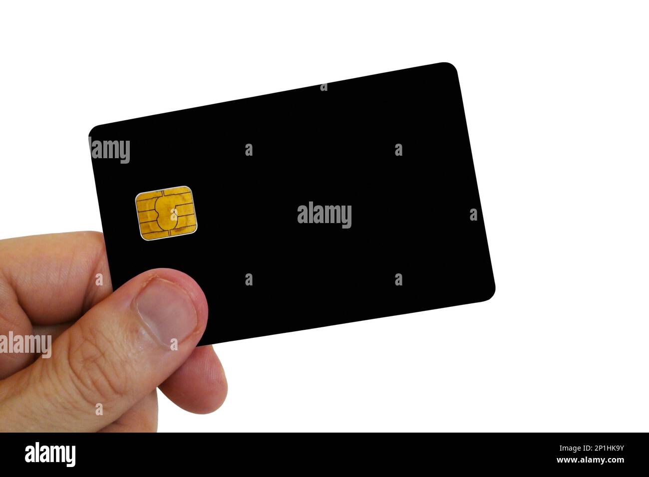 Nahaufnahme der Finger eines Mannes mit einer leeren schwarzen Smartcard. Stockfoto