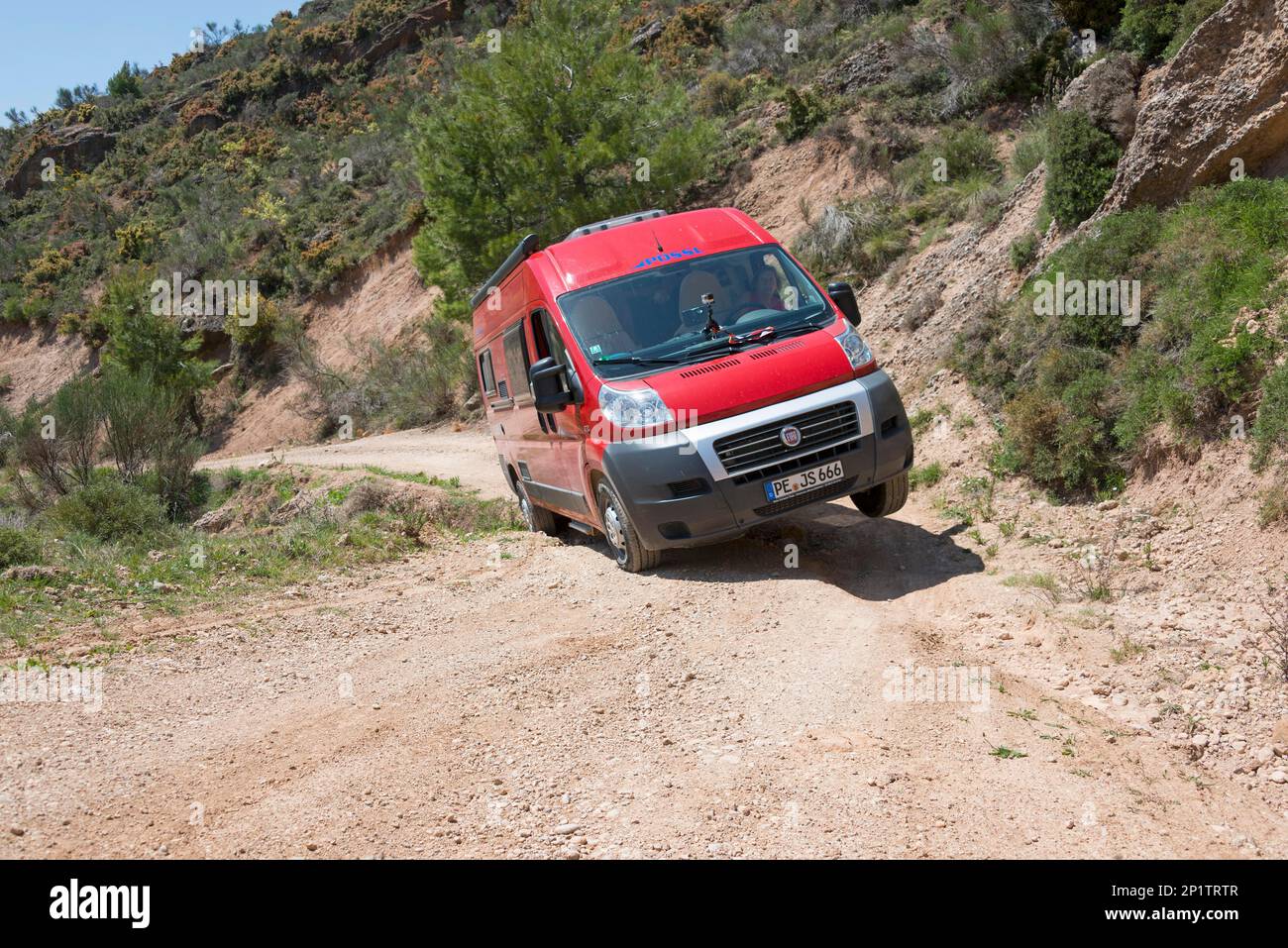 Wohnmobil mit Gefahr des Absturzes, Kalavryta, Achaia, Peloponnes, Griechenland, Chelmos Stockfoto