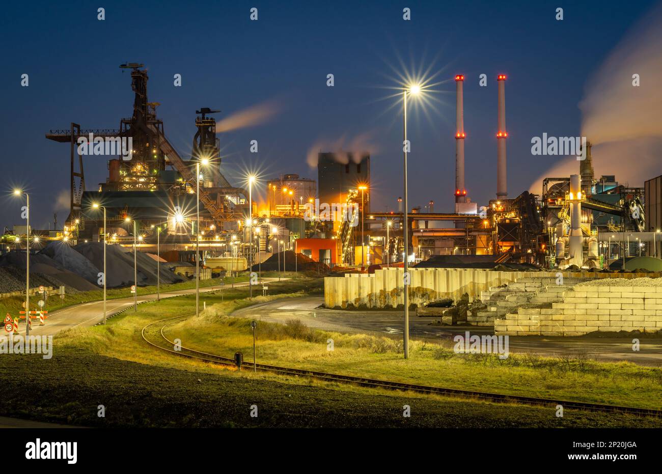 Velsen-Noord, Niederlande, 28.02.2023, Schwerindustrie bei Tata Steel, Industriestandort des multinationalen Stahlunternehmens Stockfoto