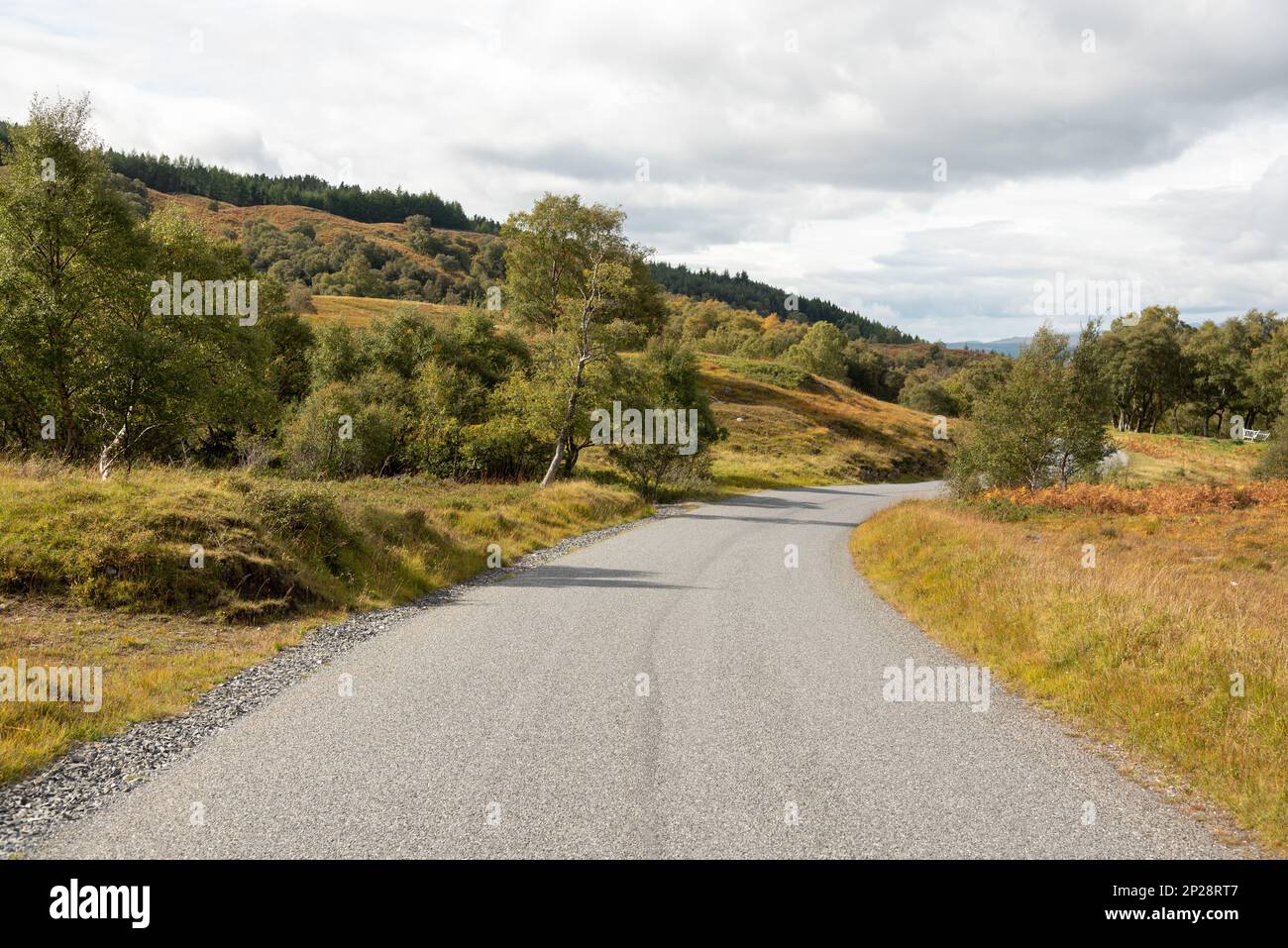 Farm Route Road im schottischen Hochland Stockfoto
