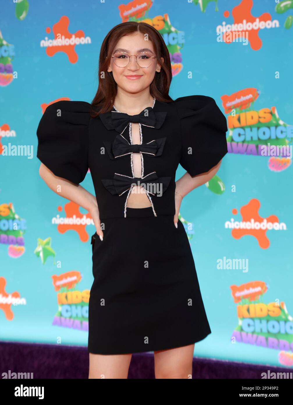 Los Angeles, Usa. 04. März 2023. Anna Cathcart nimmt am Samstag, den 4. März 2023, an den 37. jährlichen Nickelodeon Kids' Choice Awards im Microsoft Theater in Los Angeles Teil. Foto: Greg Grudt/UPI Credit: UPI/Alamy Live News Stockfoto