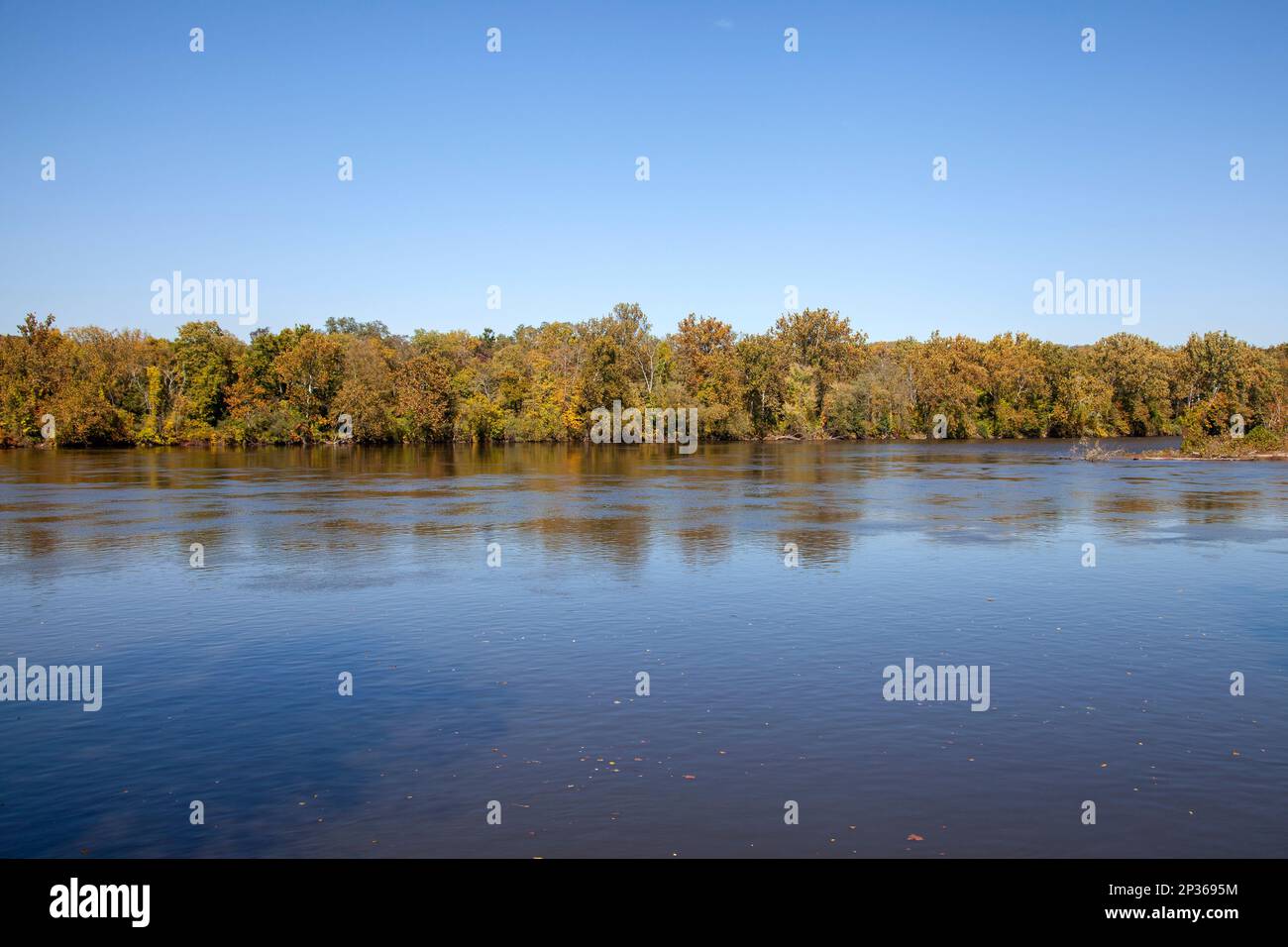 River Delaware, die New Jersey und Pennsylvania trennen, Blick von New Hope Penn - USA Stockfoto