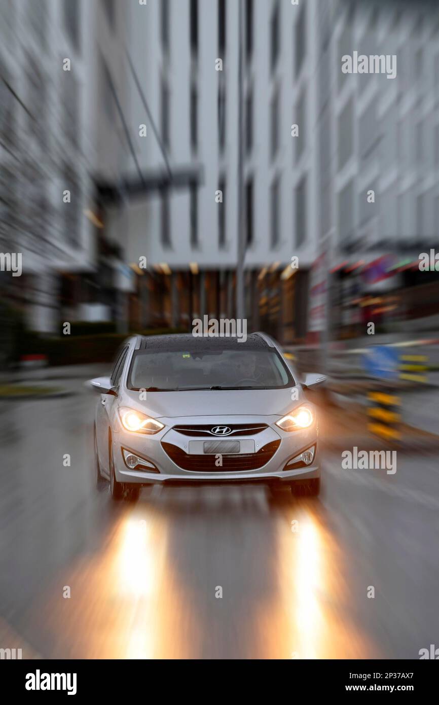 Bild Wird Gelöscht Dämmerungsauto-Regen Stockfoto