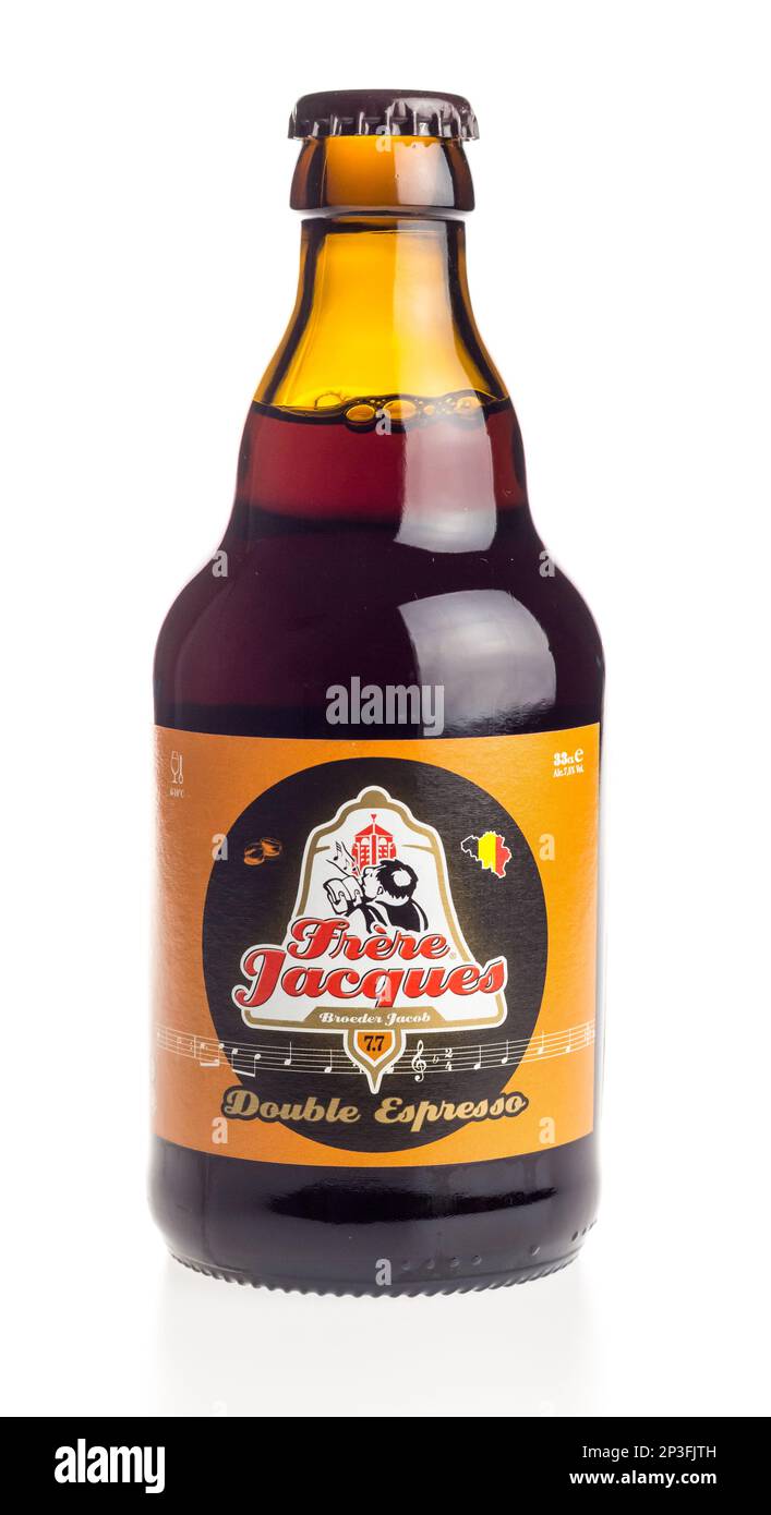 Flasche belgisches Frere Jacques Double Espresso Bier isoliert auf weißem Hintergrund Stockfoto