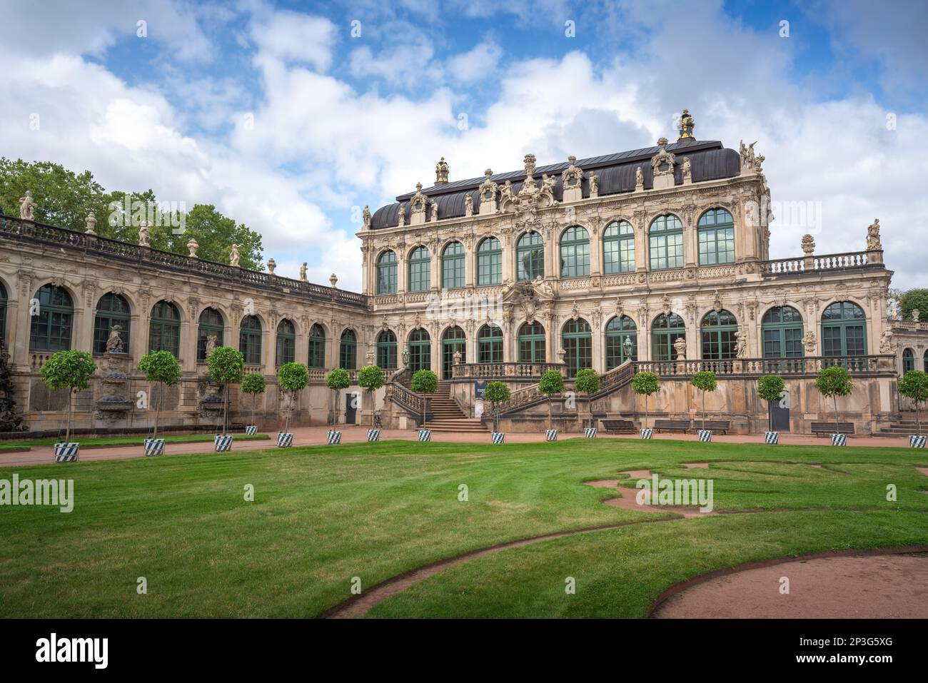 Königliches Kabinett für Mathematisch-Physikalische Instrumente (Mathematisch-Physikalischer Salon) im Schloss Zwinger - Dresden, Sachsen, Deutschland Stockfoto