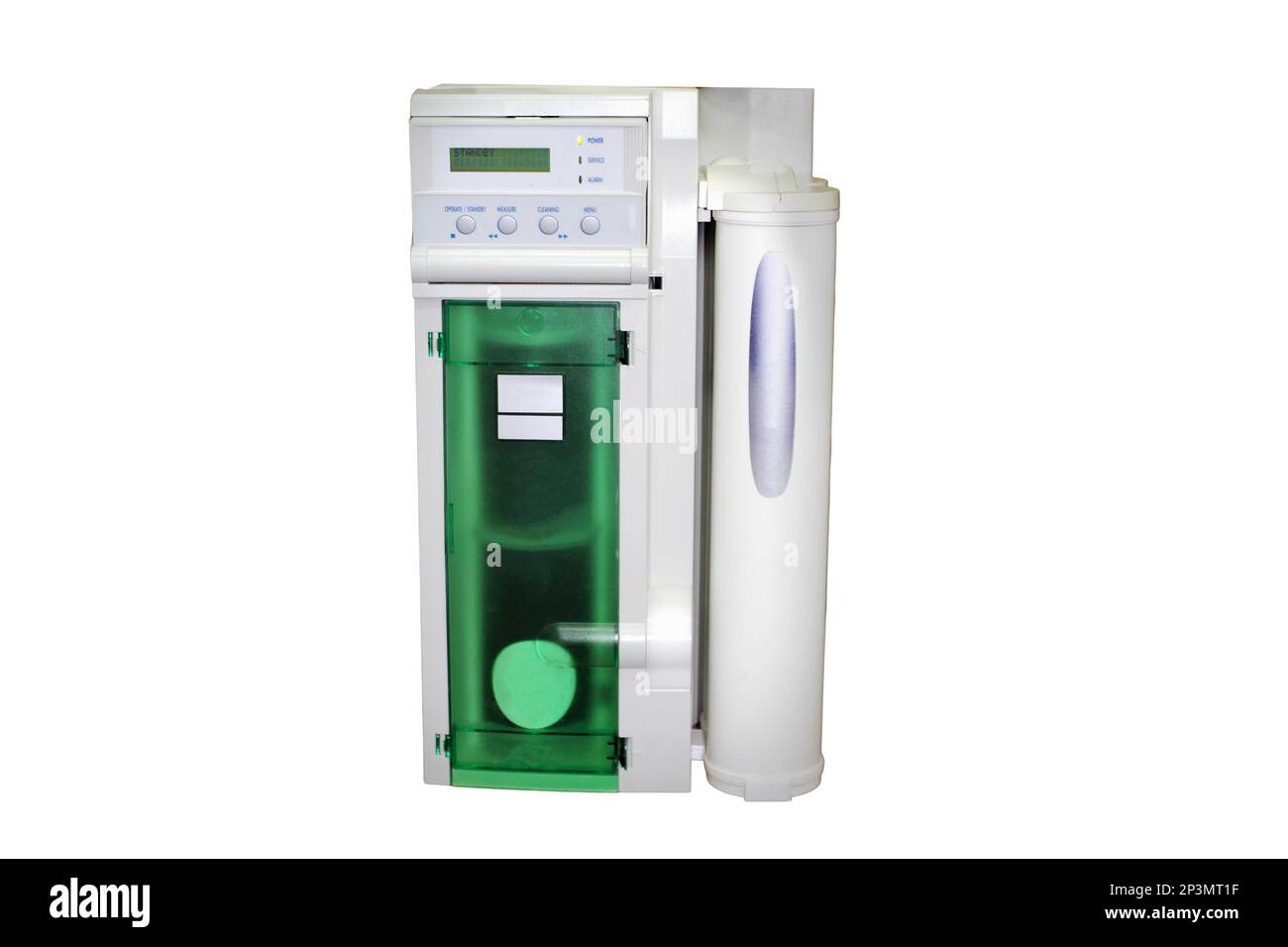 Ausrüstung für die Prüfung von Proben im Umweltlabor, isoliert auf weißem Hintergrund. Durchführung chemischer und biologischer Analysen, Bildtest Stockfoto
