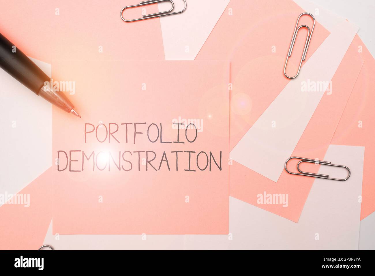 Schreiben der Präsentation des Textportfolios. Konzept - Bedeutung des